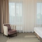 Полулюкс (Полулюкс 5*), Отель Aura City Hotel