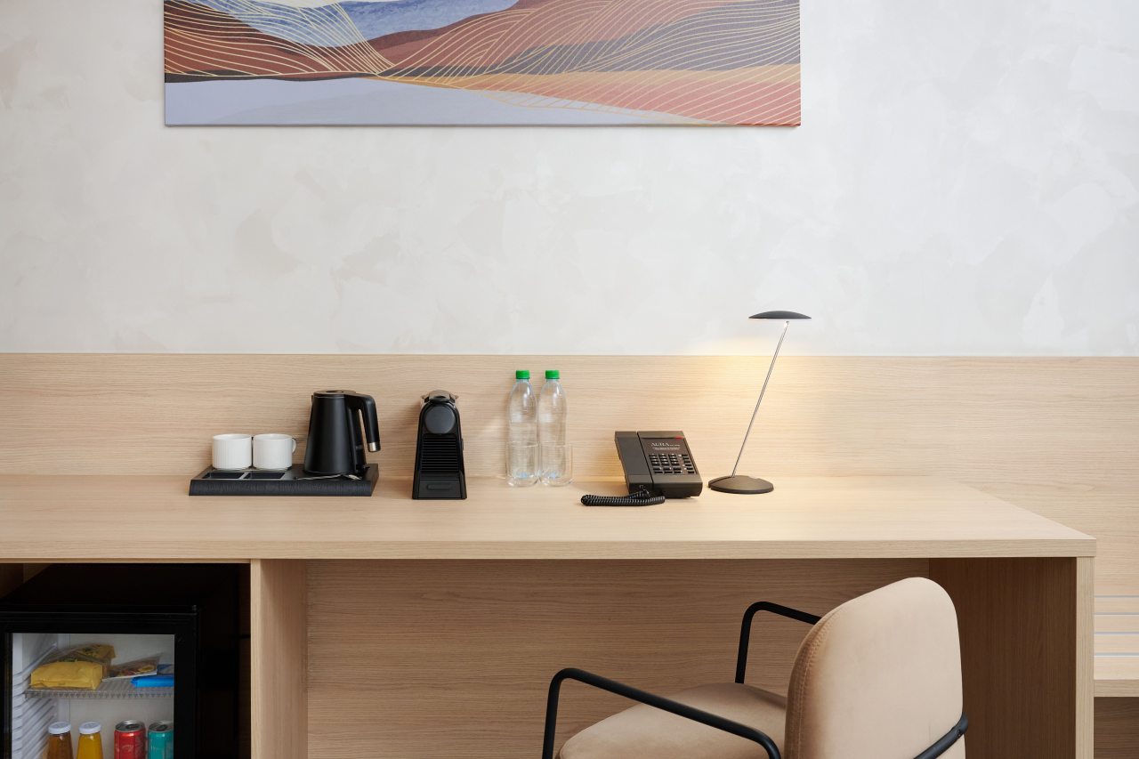 Полулюкс (Полулюкс 5*), Отель Aura City Hotel