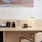 Полулюкс (Полулюкс 5*), Отель Aura City Hotel