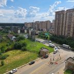Квартира (Шикарная евро-3-комнатная на 11 этаже в микрорайоне “Гусарская баллада”), Апартаменты Good Sleep на Триумфальной 5Б