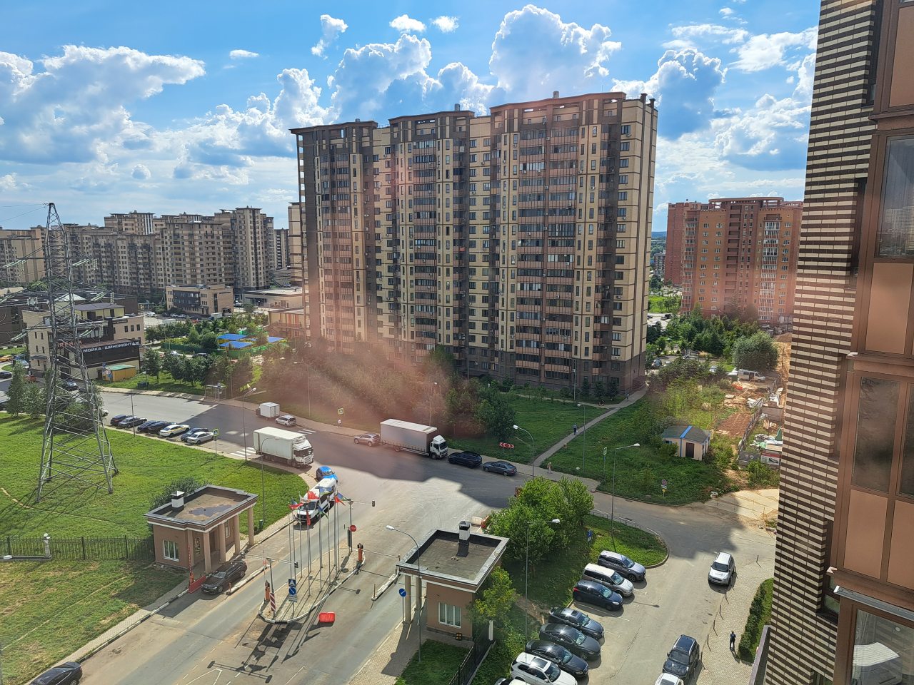 Квартира (Шикарная евро-3-комнатная на 11 этаже в микрорайоне “Гусарская баллада”), Апартаменты Good Sleep на Триумфальной 5Б