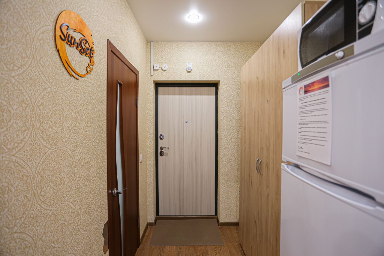 Квартира (Студия для 4-х гостей SunSet Лотос), Апартаменты SunSet на Родионова 202/1