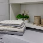 Комплекты мягких полотенец для каждого гостя.
