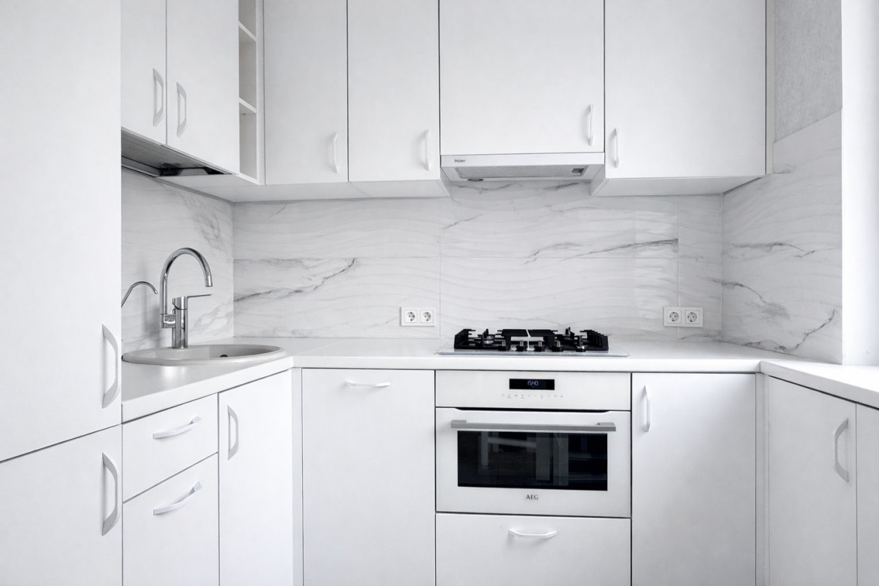 Апартаменты (ApartMari Шикарная 3-комнатная квартира на набережной реки в центре Калининграда), Апартаменты ApartMari на набережной Адмирала Трибуца 63