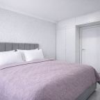 Апартаменты (ApartMari Шикарная 3-комнатная квартира на набережной реки в центре Калининграда), Апартаменты ApartMari на набережной Адмирала Трибуца 63