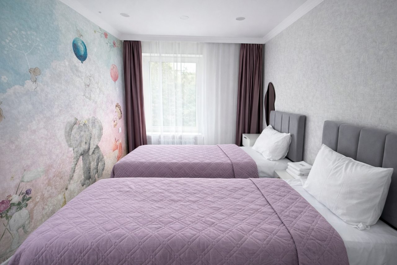 Апартаменты (ApartMari Шикарная 3-комнатная квартира на набережной реки в центре Калининграда), Апартаменты ApartMari на набережной Адмирала Трибуца 63
