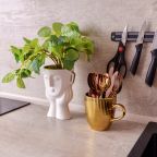 Апартаменты (ApartMari Сказочные апартаменты в центре с шикарным видом на город и Кафедральный собор), Апартаменты ApartMari на Генерала Карбышева 4