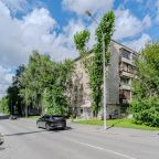 Трёхместный и более (Три комнаты счастья), Апартаменты Три комнаты счастья