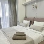 Студио (Сочи 350 м до пляжа • Для 2 гостей • Кровать 180 см • Кофемашина • Балкон и боковой вид на море), Апартаменты На Ленина 219/6Б