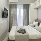 Студио (Сочи 350 м до пляжа • Для 2 гостей • Кровать 180 см • Кофемашина • Балкон и боковой вид на море), Апартаменты На Ленина 219/6Б