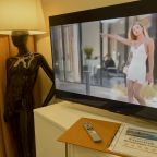 Апартаменты (У реки • потолки 3,2 м • 28 м² • До 3 гостей • Дизайнерский интерьер • Бесконтактное заселение 24/7), Апартаменты По улице Искры 88к3