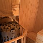 Мангальная зона,  беседки, сауна, бассейн., Гостиница Статус