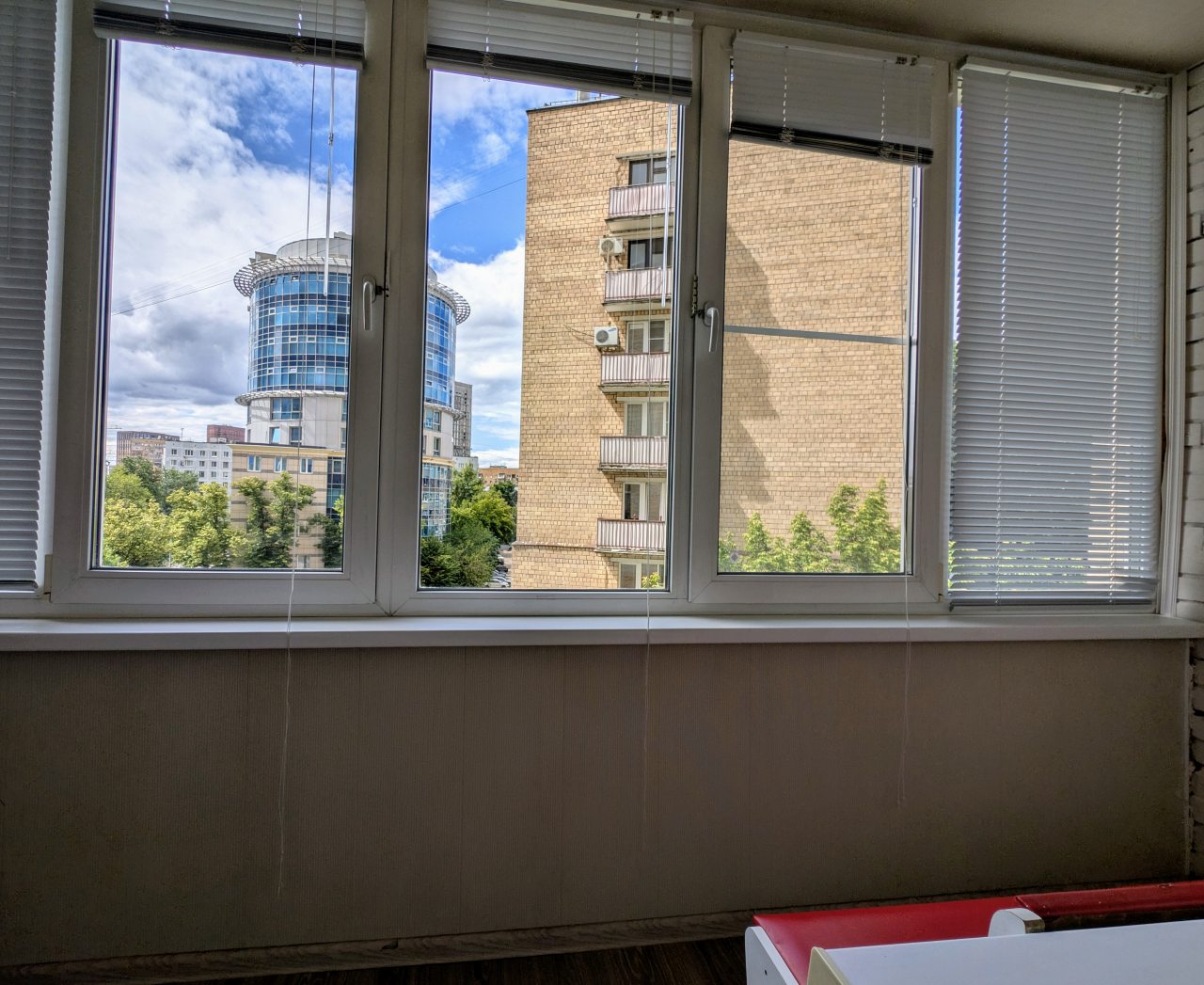 Балкон