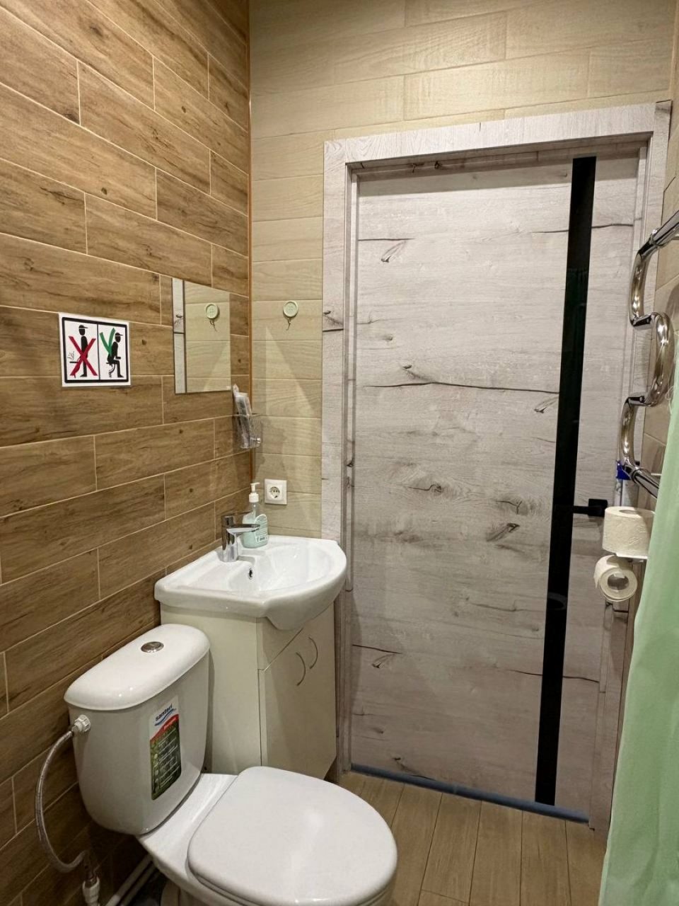 Трёхместный и более (Номер 3х местный комфорт), Мини-отель София