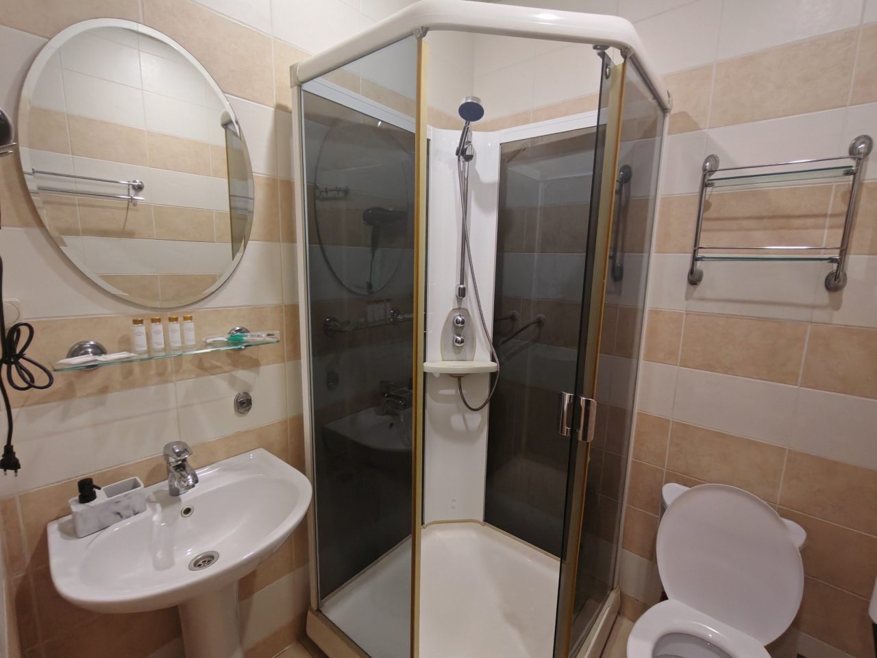 Полулюкс (С двухместной kingsize кроватью), Отель Сити