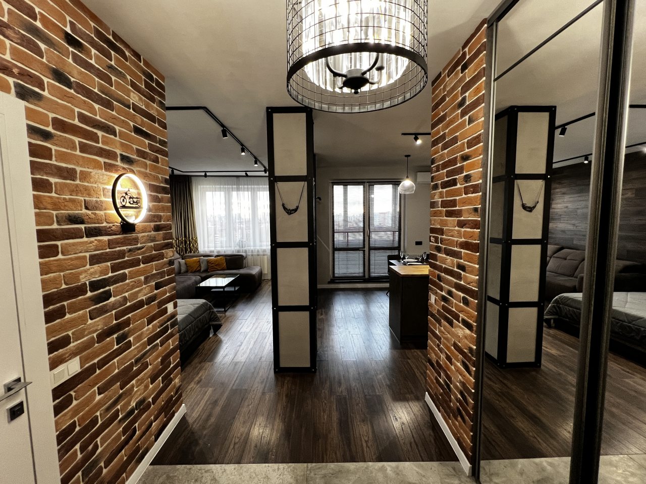 Поздний отъезд, Апартаменты Loft Vibes