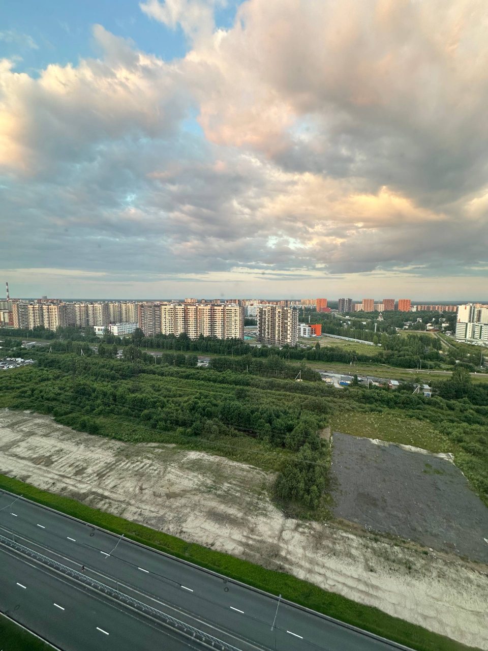 Трёхместный и более (Квартира-студия, 30 м², 2 кровати), Апартаменты На проспекте Авиаторов Балтики