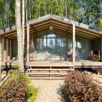 Коттедж (Дубль2 с сауной в доме и купелью), Коттедж Дубль-дом в Green Forest Club
