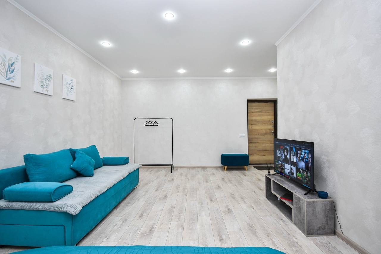 Трёхместный и более (Номер 155), Апартаменты Черногорская