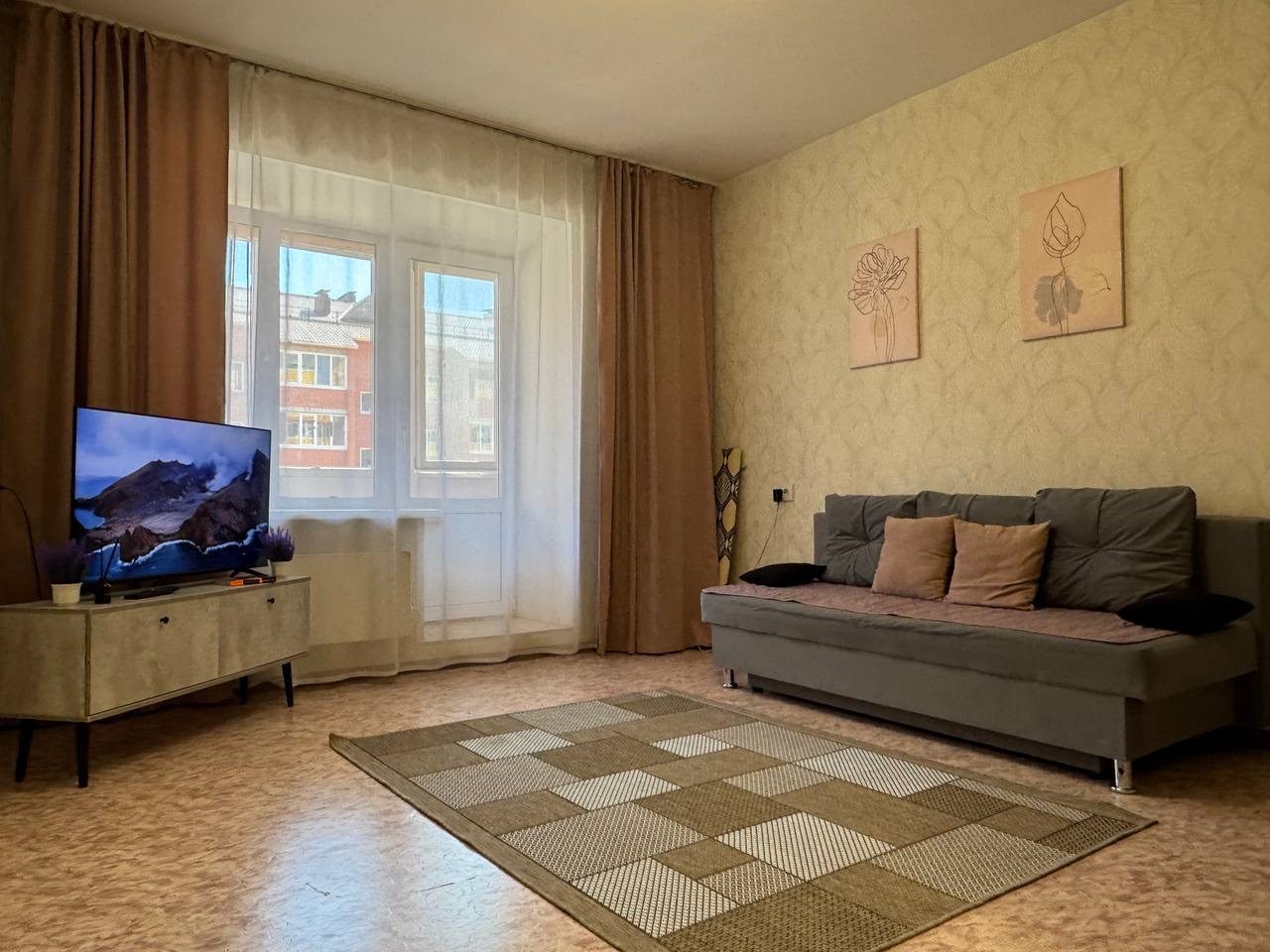 Трёхместный и более (Номер 41), Апартаменты Черногорская