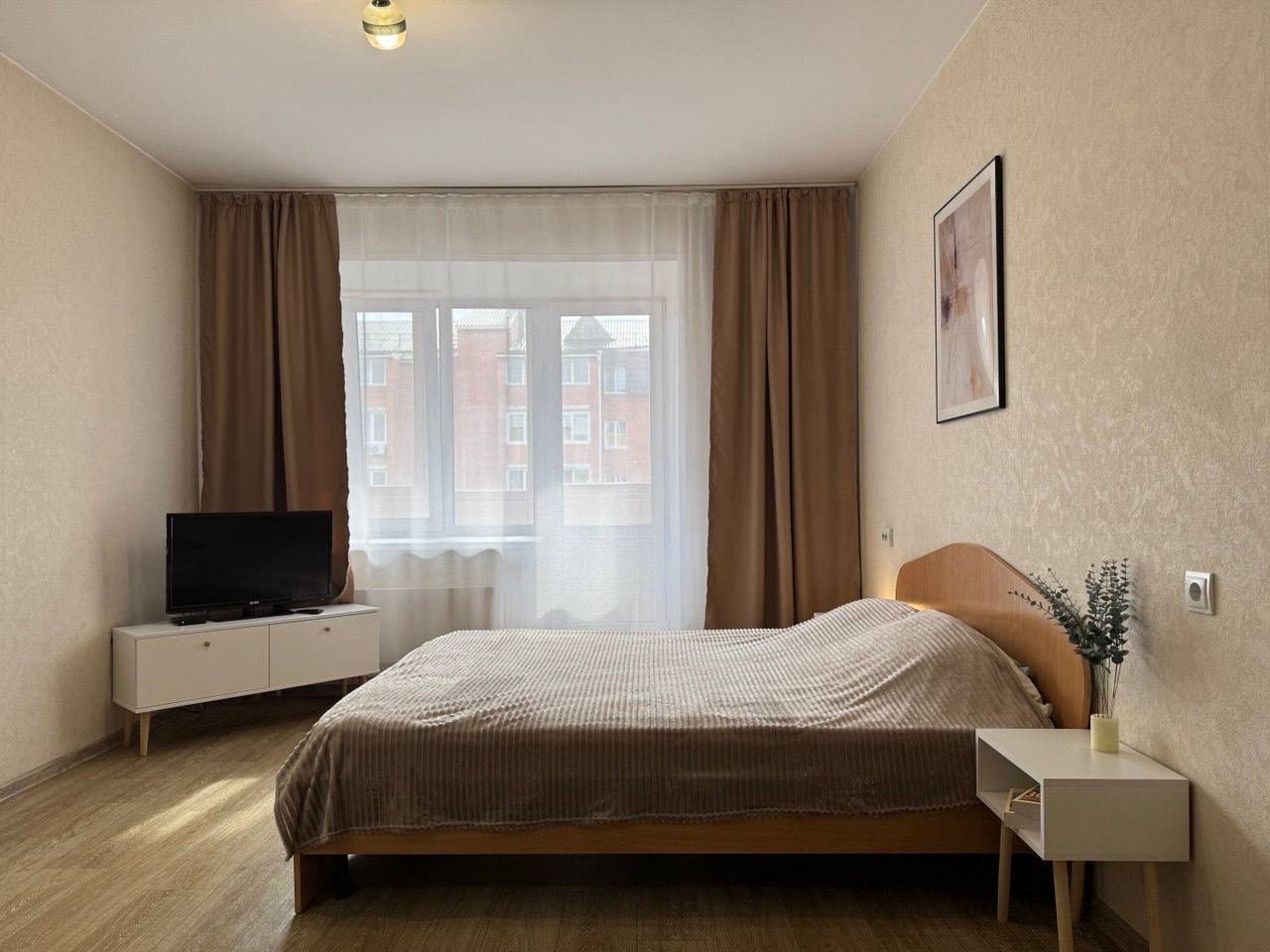 Трёхместный и более (Номер 51), Апартаменты Черногорская