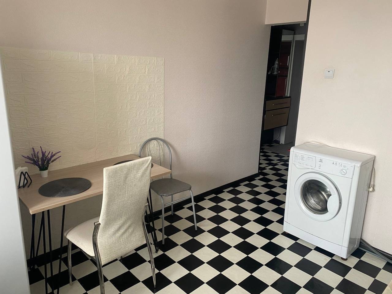 Трёхместный и более (Номер К46), Апартаменты Черногорская