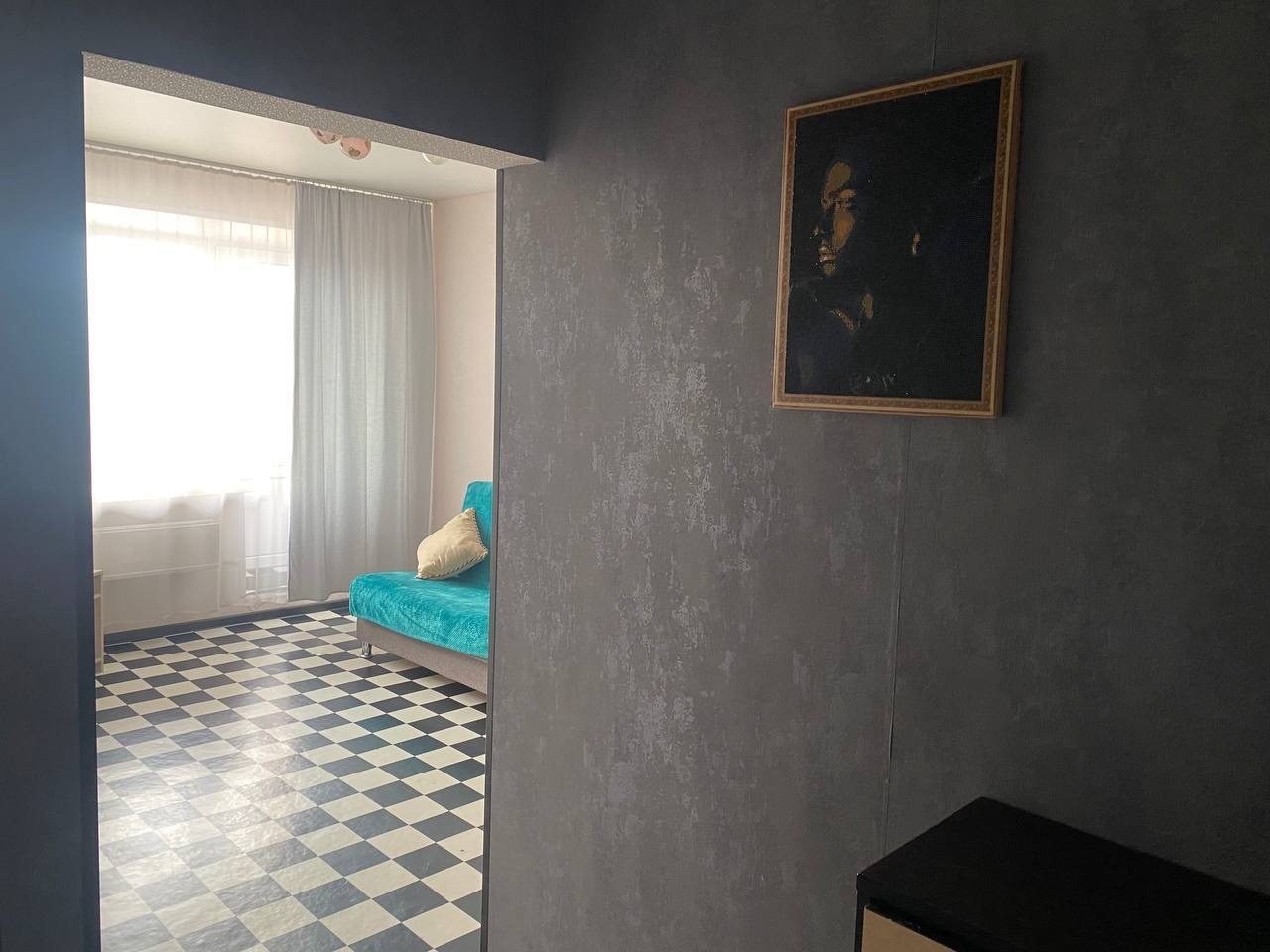 Трёхместный и более (Номер К46), Апартаменты Черногорская