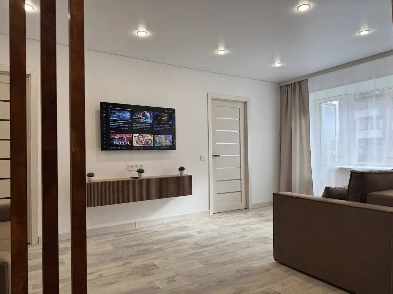 Трёхместный и более (Номер 48), Апартаменты Черногорская