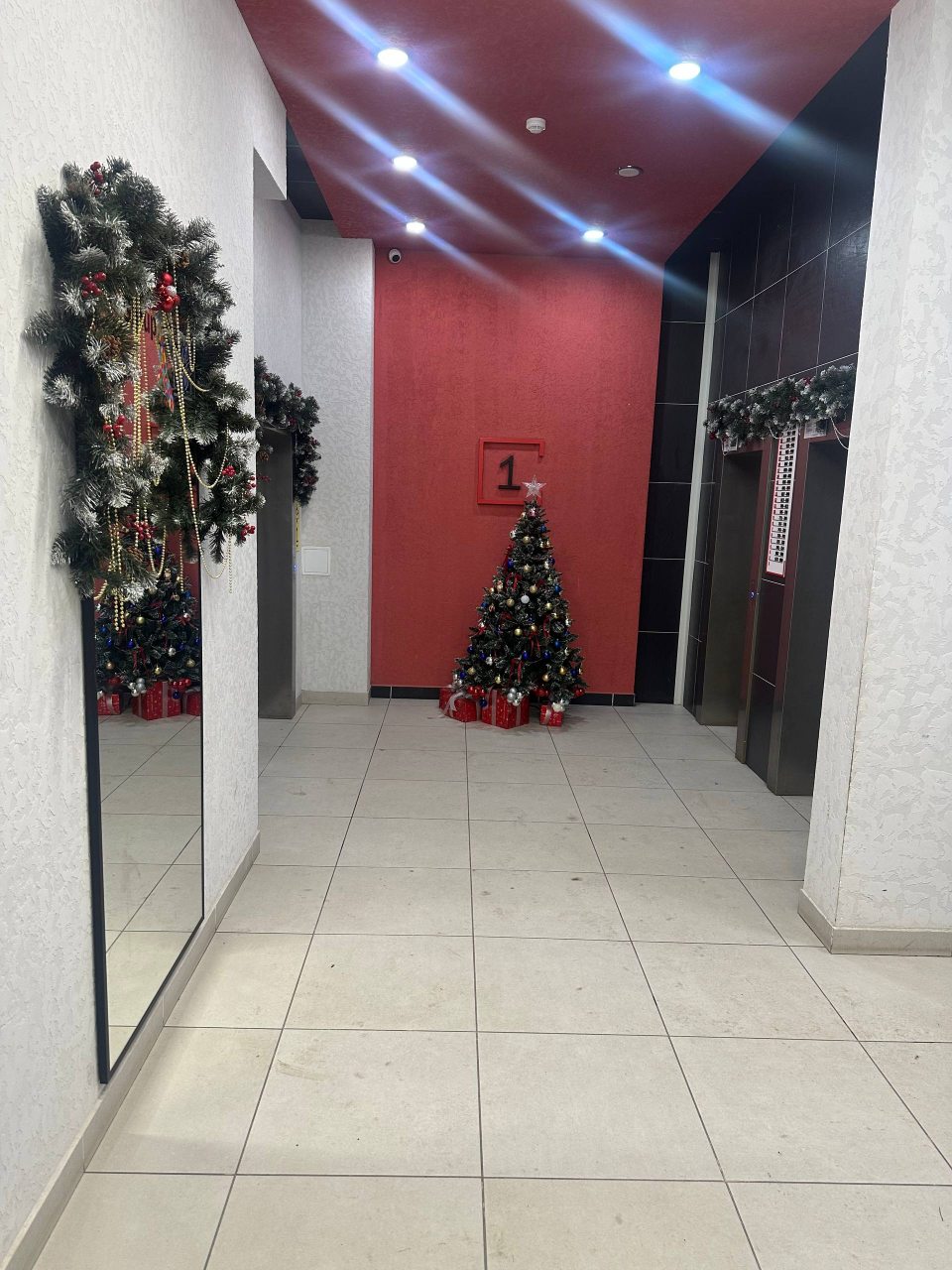 Трёхместный и более (Квартира-студия, 31 м², 2 кровати), Апартаменты На проспекте Авиаконструкторов