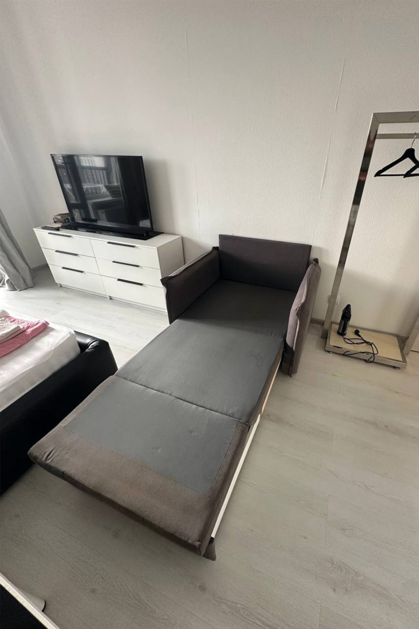 Трёхместный и более (Квартира-студия, 31 м², 2 кровати), Апартаменты На проспекте Авиаконструкторов