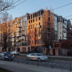 Трёхместный и более (Английская сказка Уильяма Морриса), Апартаменты Английская сказка Уильяма Морриса
