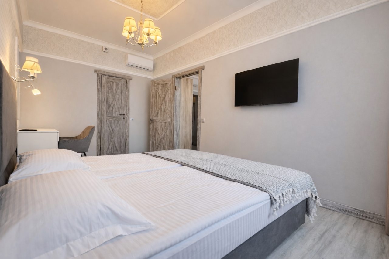 Четырехместный (Видовой двухкомнатный Люкс), Отель VALORANTA