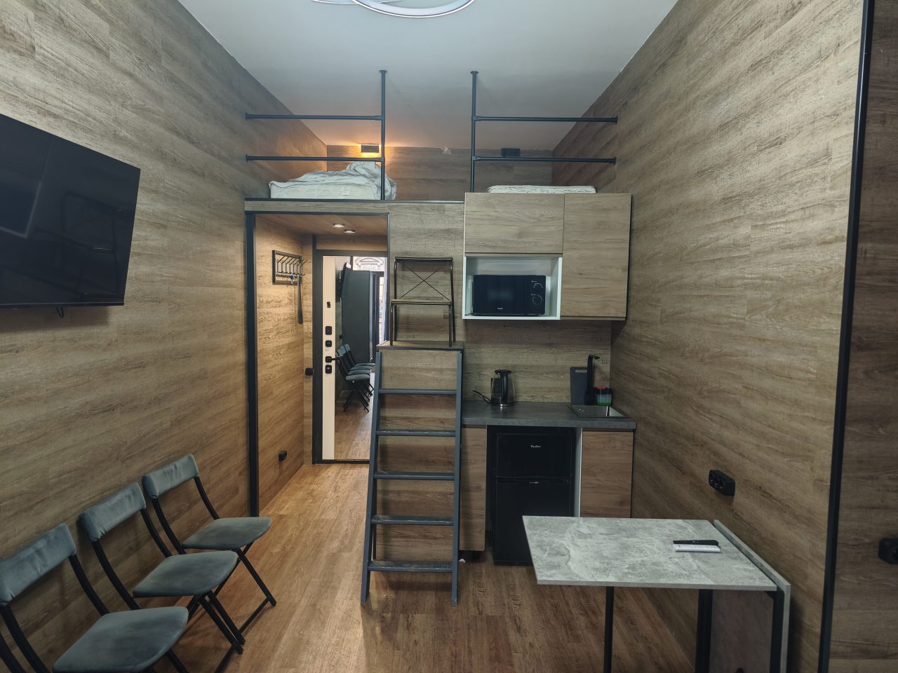 Студио (С балконом), Апартаменты Третье Авеню