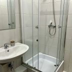 Двухместный (Стандарт с двуспальной кроватью), Отель Перрон 44