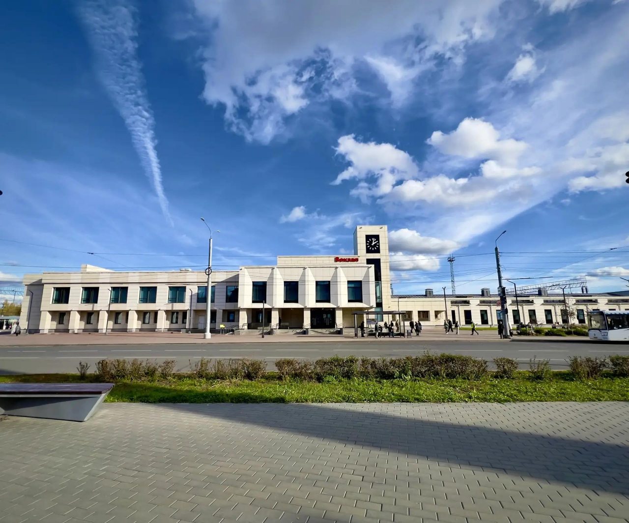 Автостоянка / Парковка, Отель Перрон 44