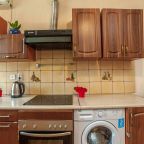 Восьмиместный (Духкомнатный номер с кухней с душем, бесплатная закрытая парковка, мангал во дворе.), Гостевой дом АС