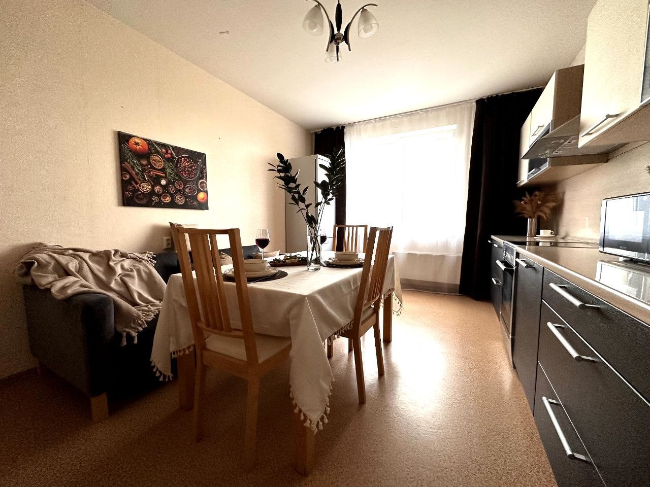 Трёхместный и более (Апартамент 52 на Янки Купалы), Апартаменты На Янки Купалы 36