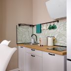 Делюкс (Студия с массажным креслом), Апартаменты/квартиры Юг-Апарт VIP