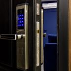 Апартаменты (Премиум-класса в центре Краснодара, ул. Красная), Апартаменты/квартиры Юг-Апарт VIP