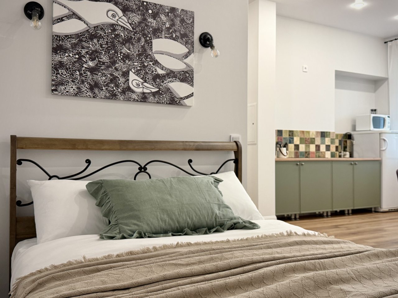 Двухместный (Детали), Апартаменты Pogostim на Горького 6а
