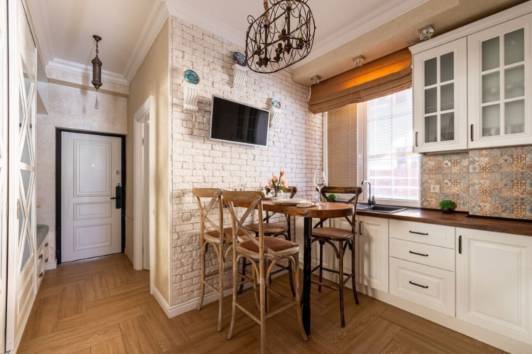 Апартаменты (RED APARTMENTS), Апартаменты RED на Пчеловодов