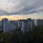 Трехместный Женский (Уютные спальные номера в женском трехместном номере с видом на город), Гостиница Карпинского