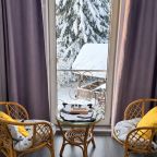 Коттедж (В СКАЗОЧНОМ ЛЕСУ С БАНЕЙ, ЧАНОМ И ЖИВЫМ КАМИНОМ), Коттедж Кутижма