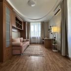 Трёхместный и более (Апартамент 52 на проспекте Октября), Апартаменты На проспекте Октября