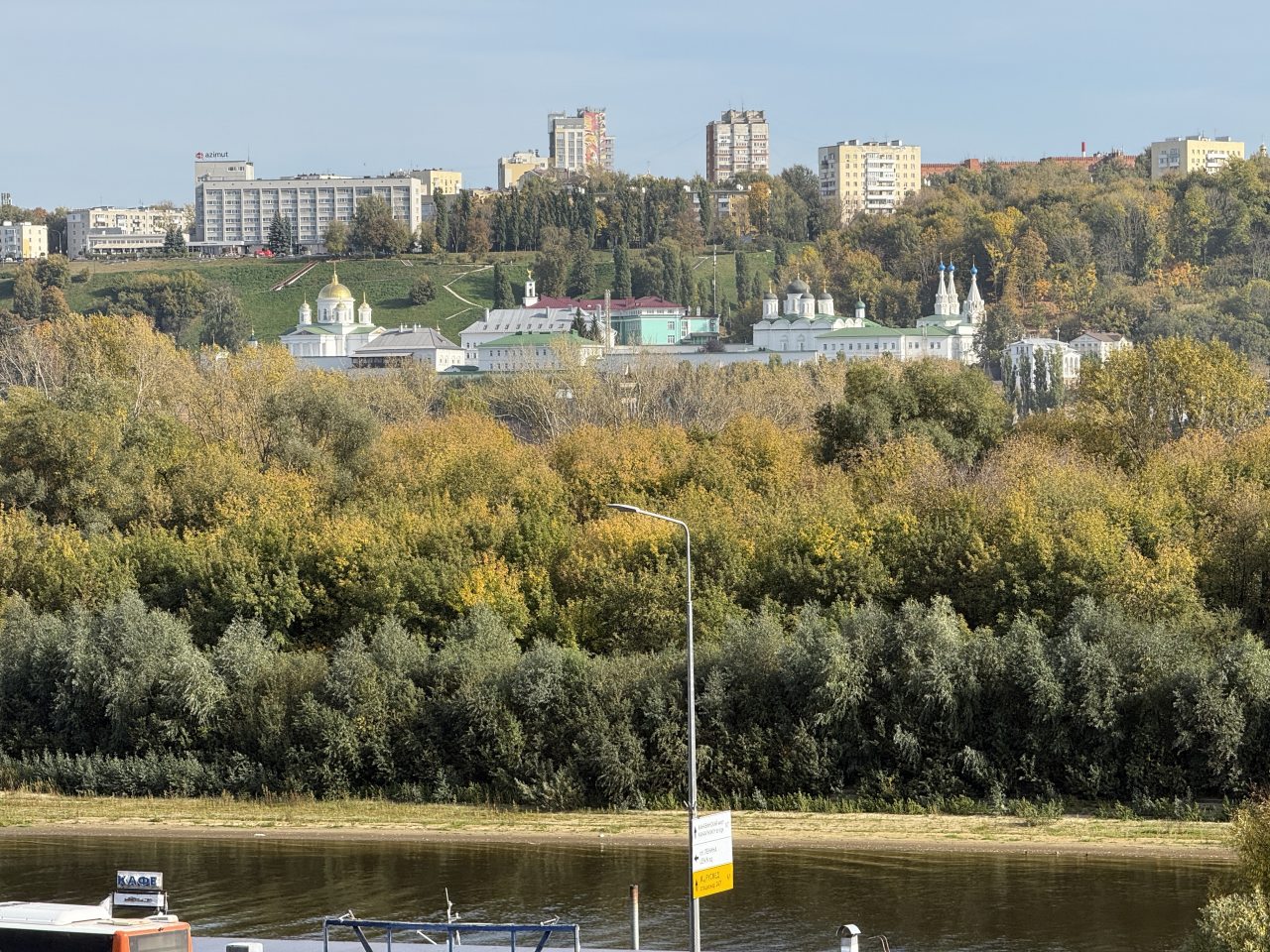 Квартира (КлючикНН ~ Апартаменты в Нижнем Новгороде), Апартаменты КлючикНН на Советской