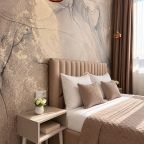Двуспальная кровать queen size