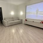 Апартаменты (Вайнера 60 три комнаты), Апартаменты На Вайнера 60