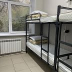 Кровать в стандартном 8-ми местном номере