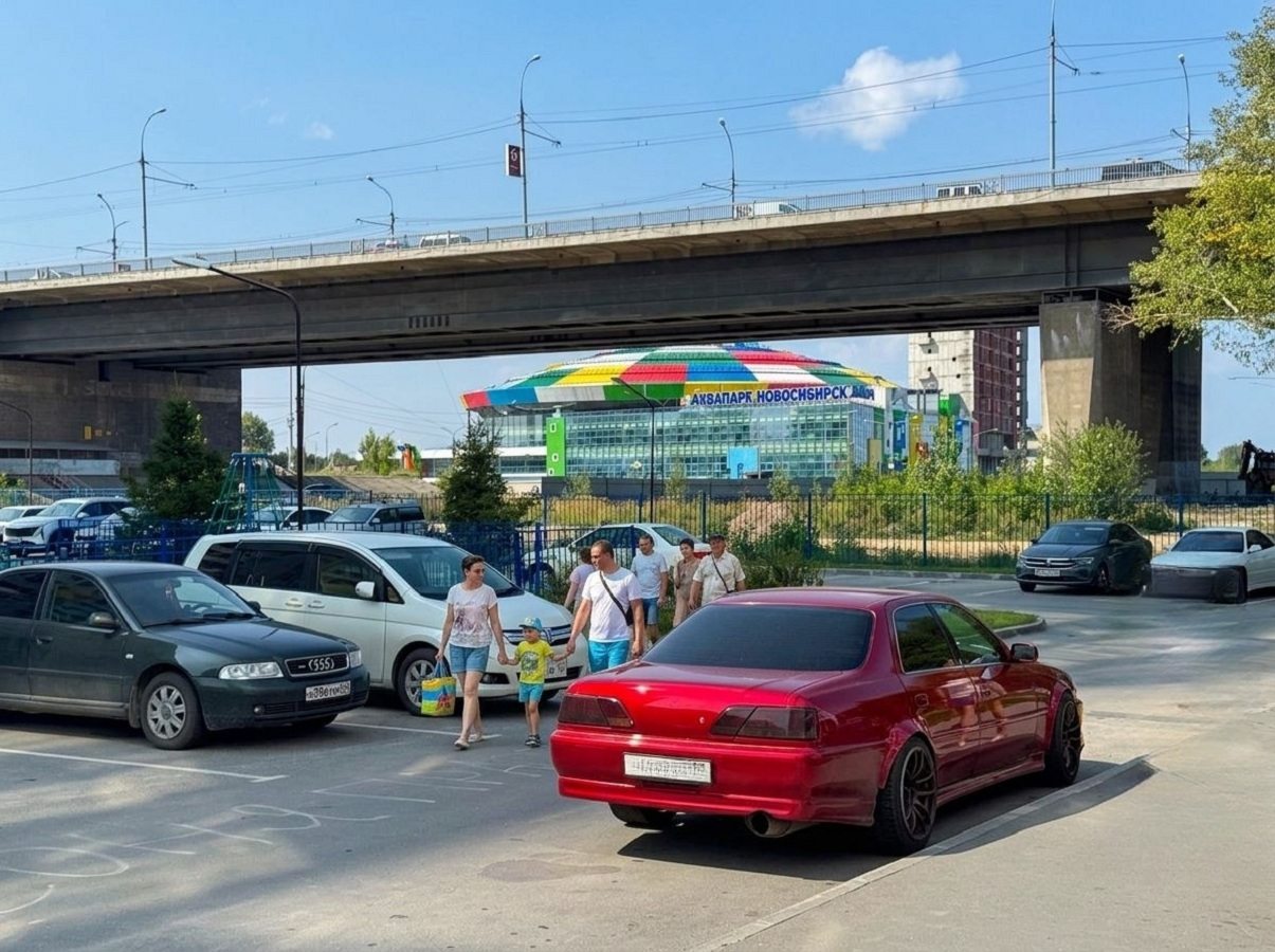 Апартаменты (Видовая однокомнатная у Набережной и Аквапарка), Апартаменты Атмосфера Сна на Ясный берег 3