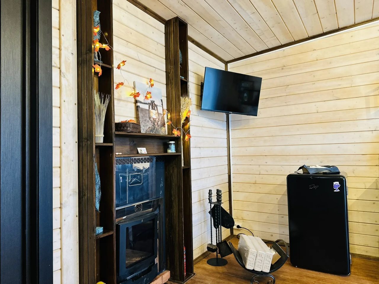 Коттедж (С баней и камином), Коттедж С камином и баней